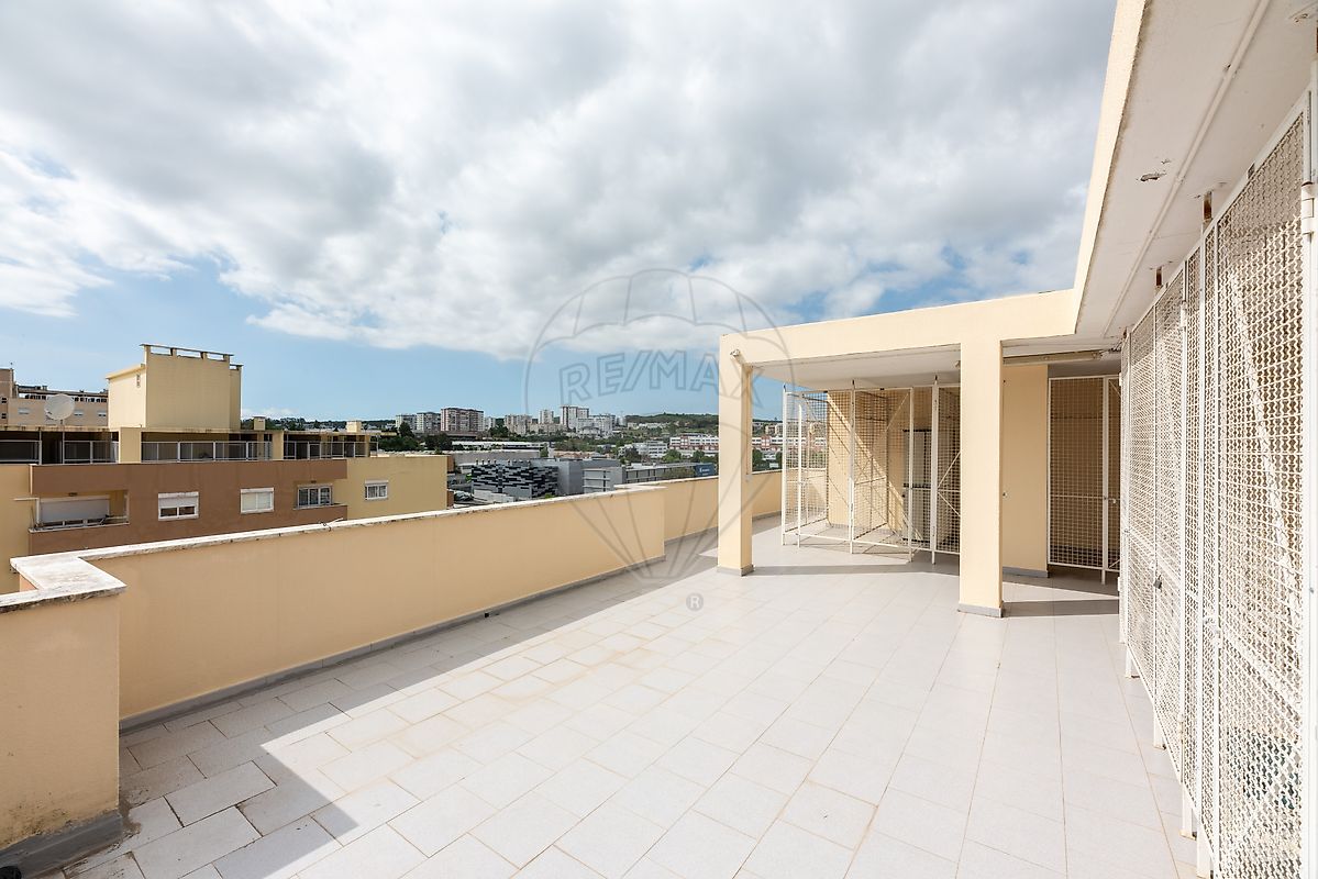 Apartamento T2 à venda em Carnaxide e Queijas, Oeiras — foto 38
