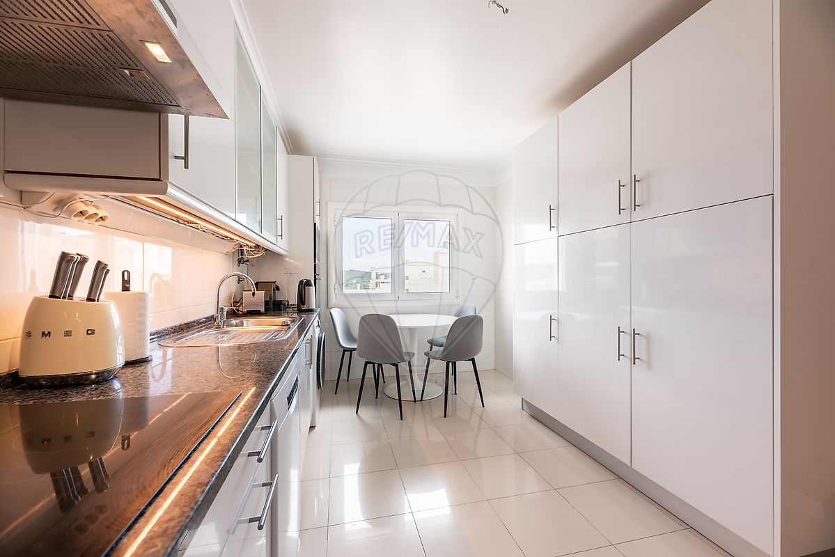 Apartamento T2 à venda em Carnaxide e Queijas, Oeiras — foto 8