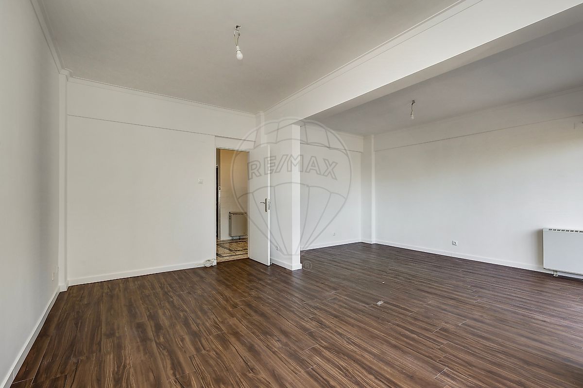 Apartamento T3 à venda em Carnaxide e Queijas, Oeiras — foto 9