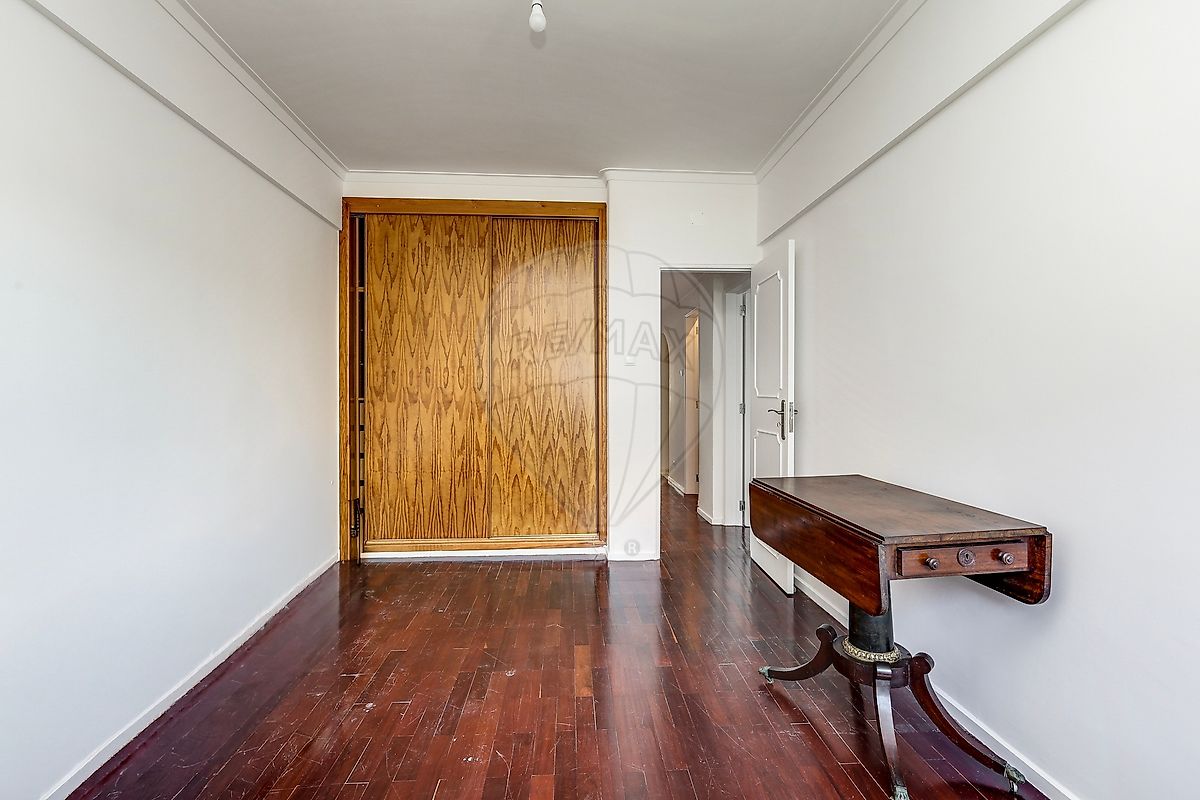 Apartamento T3 à venda em Carnaxide e Queijas, Oeiras — foto 25