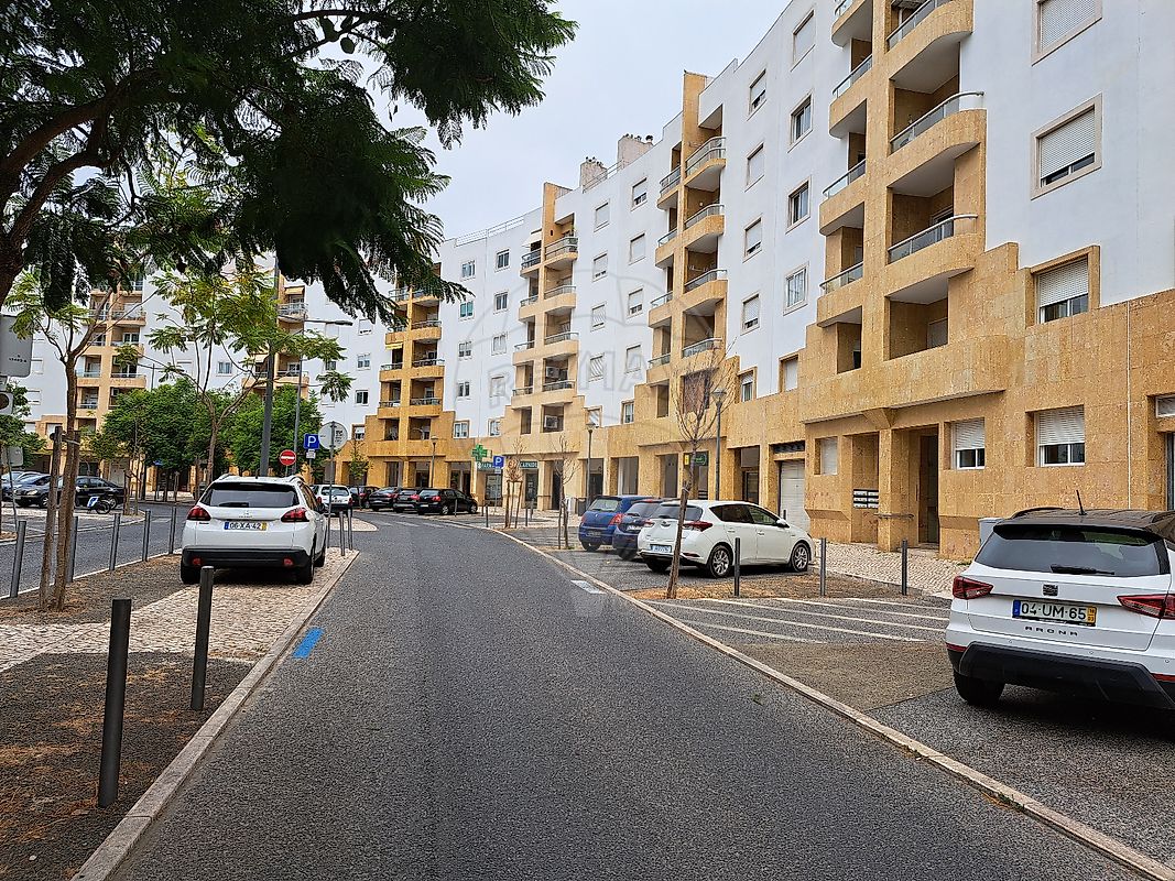 Apartamento T0 em Carnide 6