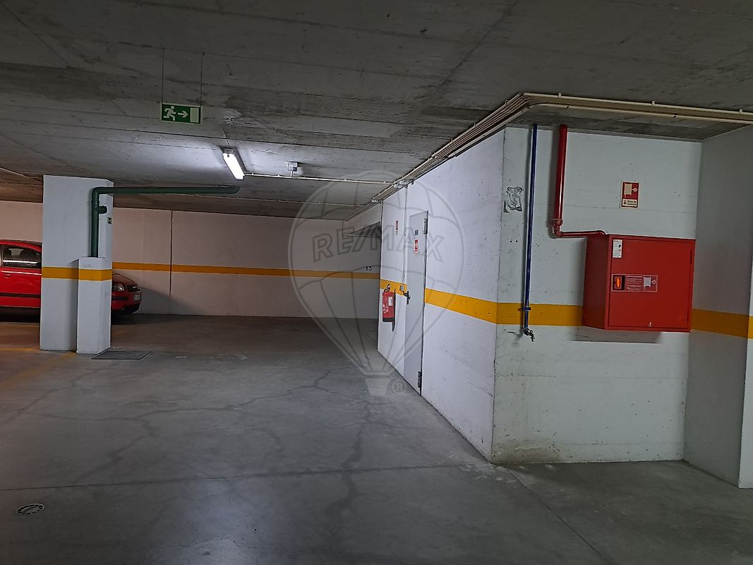 Apartamento T0 em Carnide 1