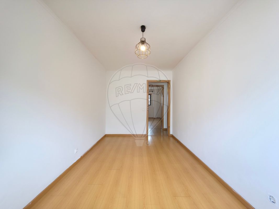 listing 120181259-70 picture-0