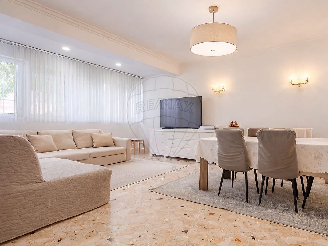 Apartamento T3 à venda em Lisboa