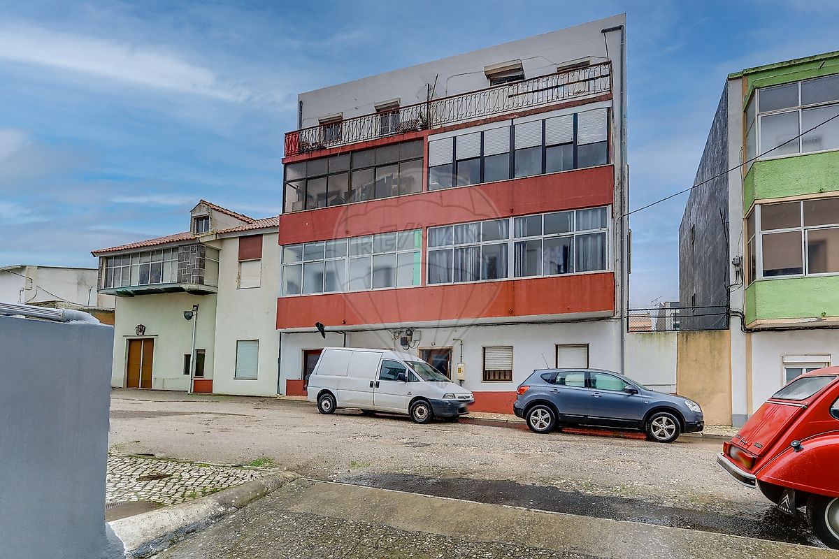 Apartamento T2 à venda em Loures