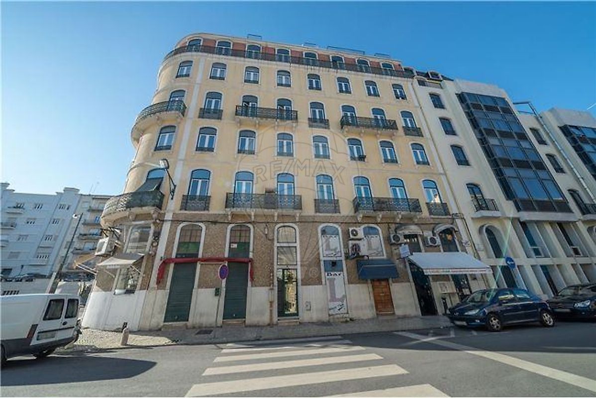 Apartamento T3 à venda em Lisboa