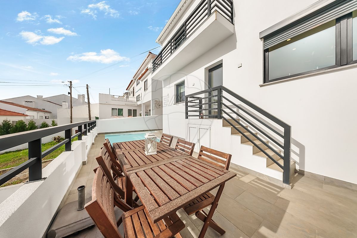 Moradia T4 à venda em Torres Vedras