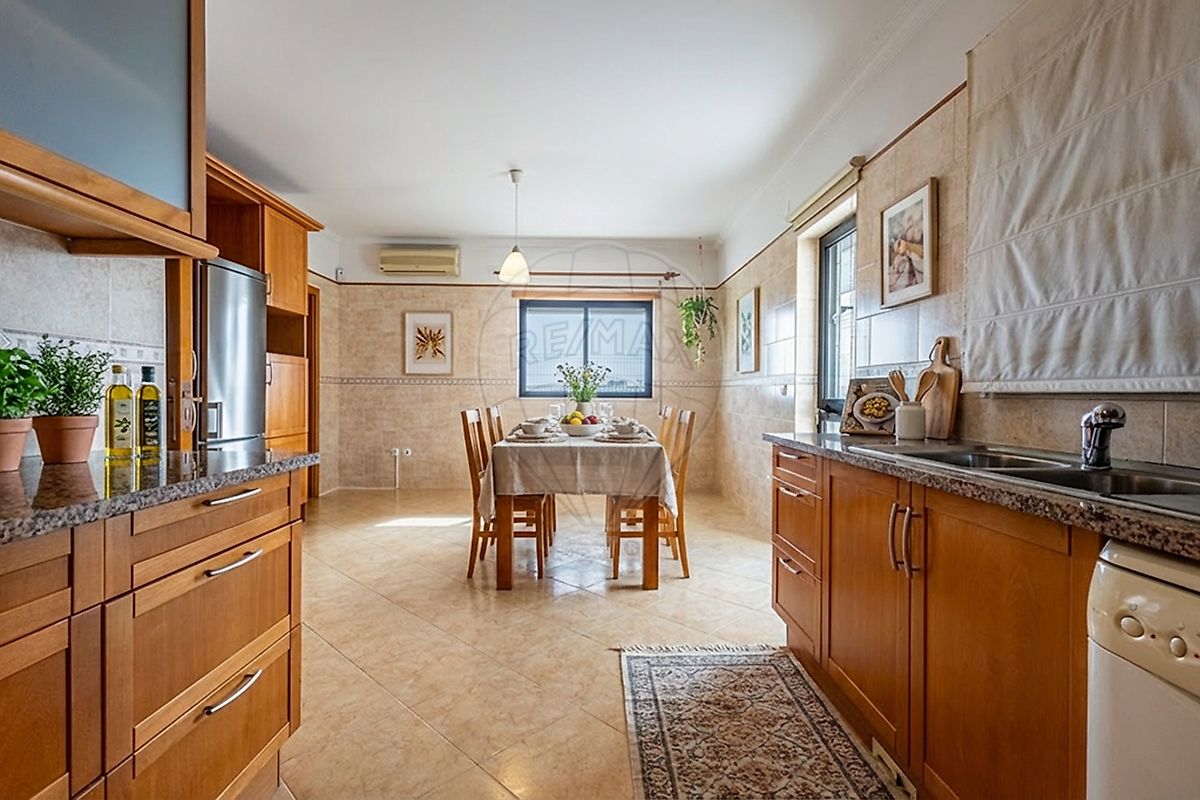 Apartamento T5 à venda em Santarém (Marvila), Santa Iria da Ribeira de Santarém, Santarém (São Salvador) e Santarém (São Nicolau), Santarém — foto 7