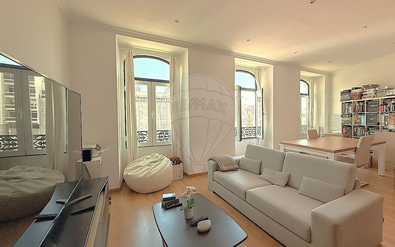 Apartamento T3 à venda em Lisboa