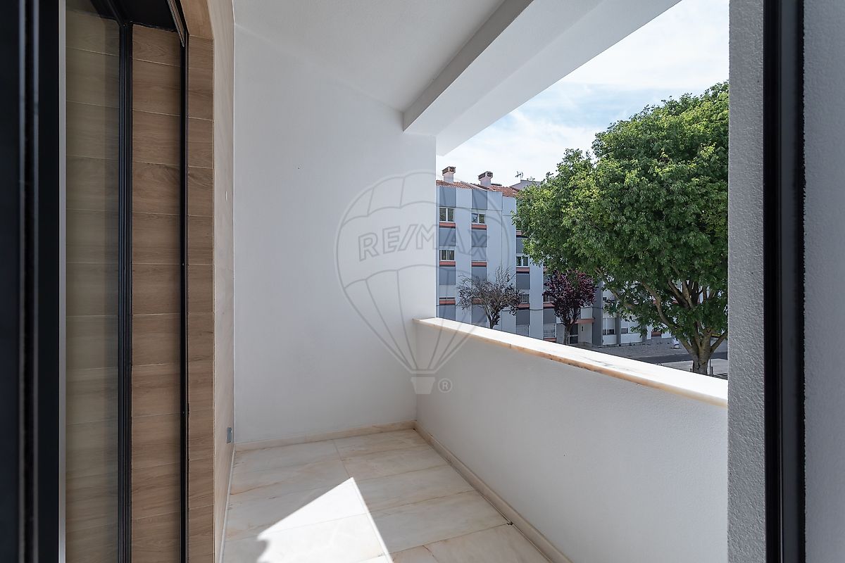 Moradia T4 à venda em Algés, Linda-a-Velha e Cruz Quebrada-dafundo, Oeiras — foto 37