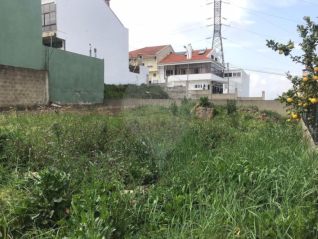 Terreno em Amadora