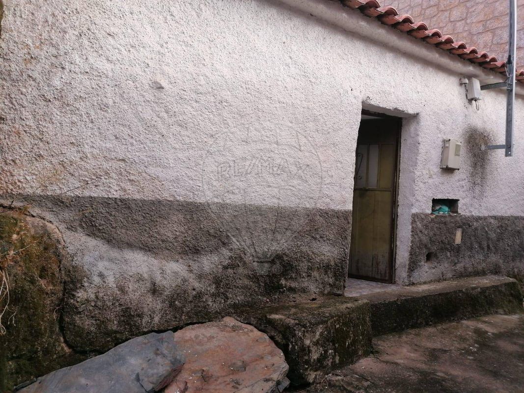 Moradia T2 para venda