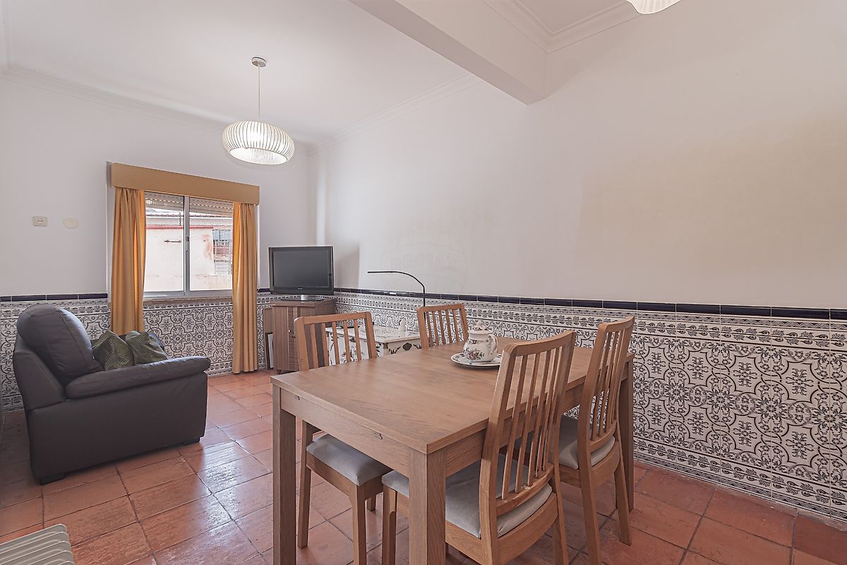 Apartamento T1 à venda em Amadora