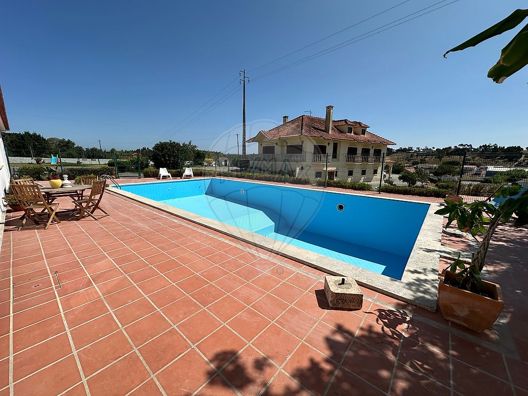 Moradia T7 à venda em Alenquer