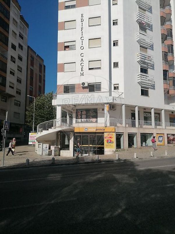 Apartamento T2 à venda em Sintra