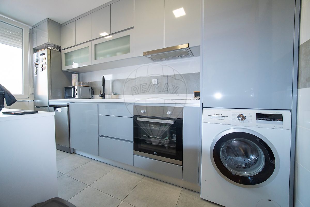 Apartamento T2 à venda em Sintra