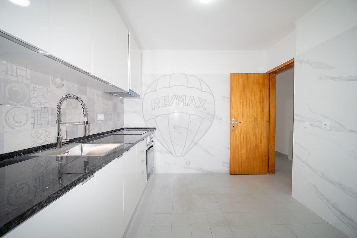 Apartamento T2 à venda em Carnaxide e Queijas, Oeiras — foto 21