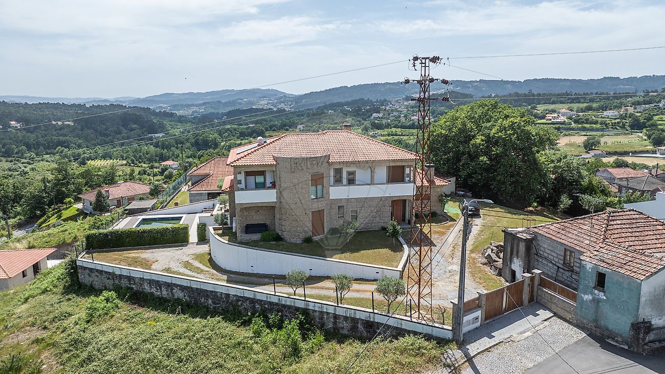 Moradia T4 à venda em Revelhe, Fafe — foto 3