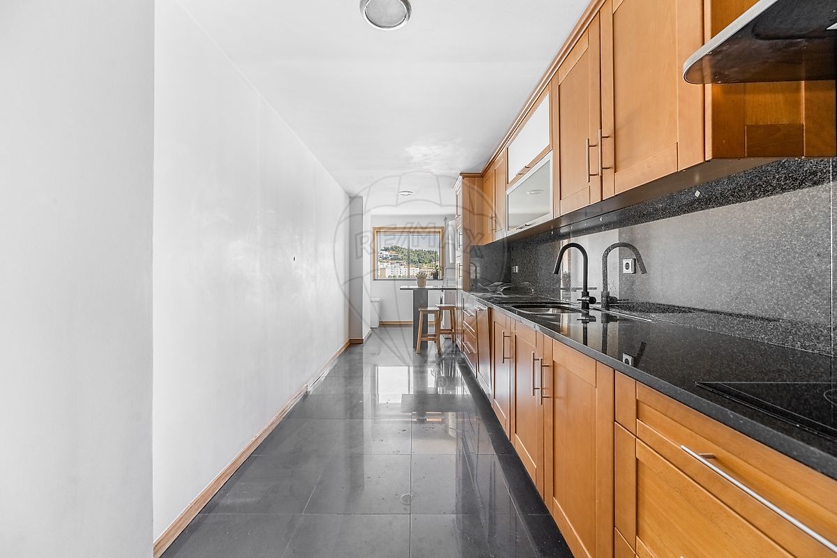 Apartamento T2 à venda em Braga (Maximinos, Sé e Cividade), Braga — foto 5