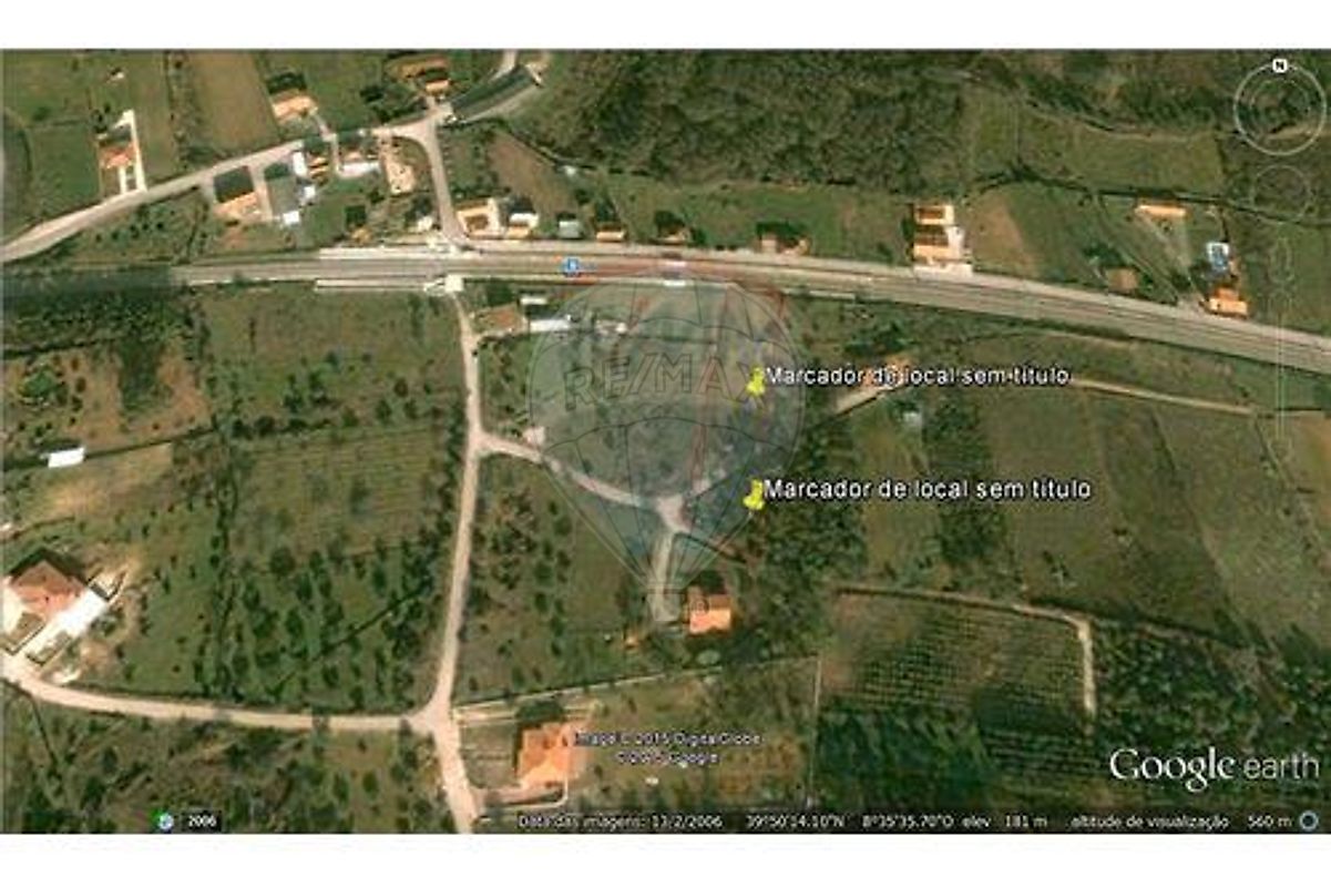 Terreno à venda em São Simão de Litém