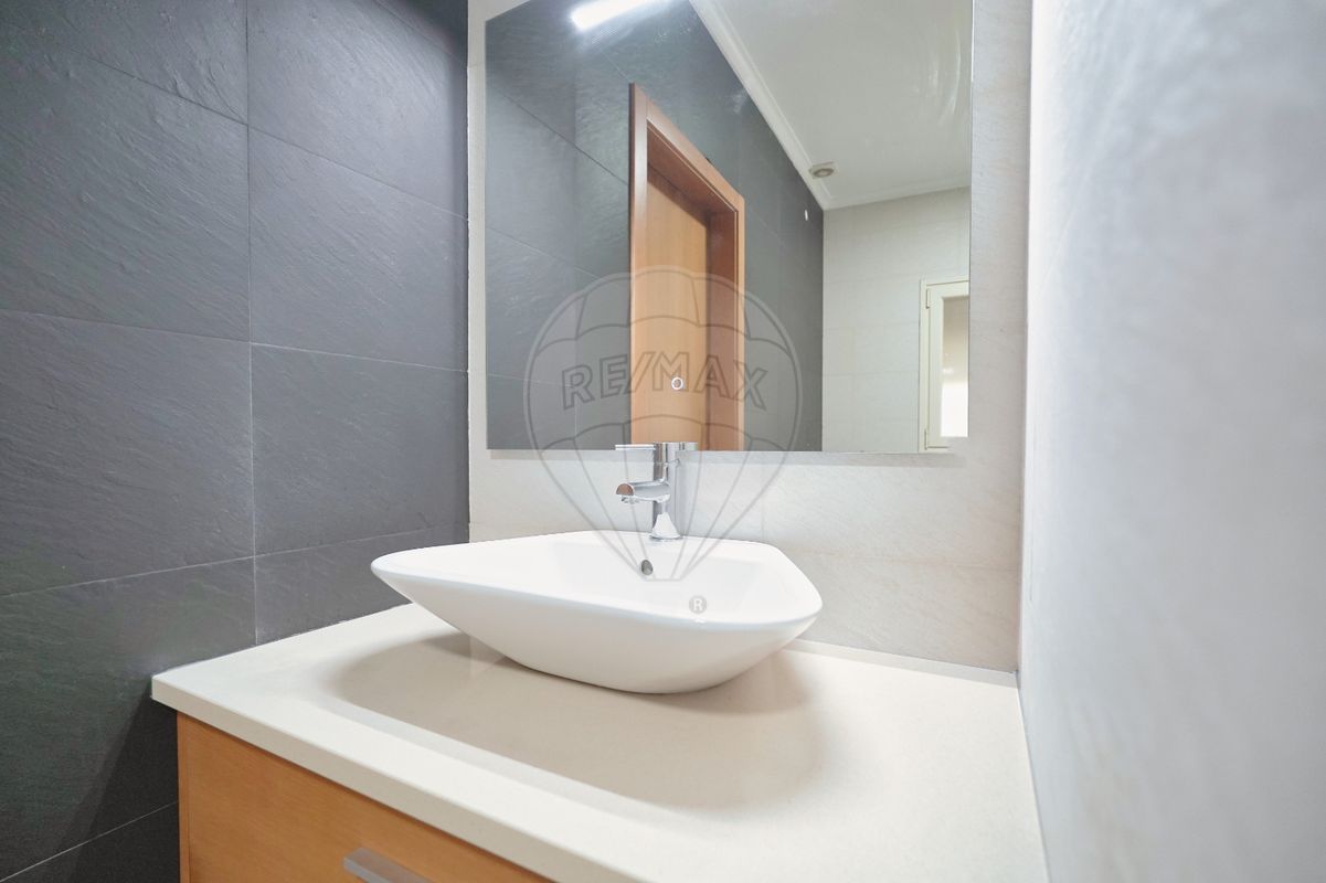 listing 120251399-17 picture-0