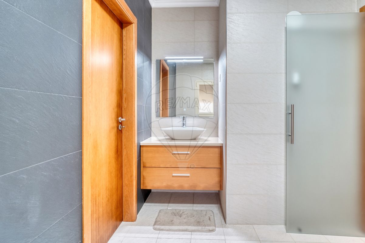 listing 120251399-17 picture-0