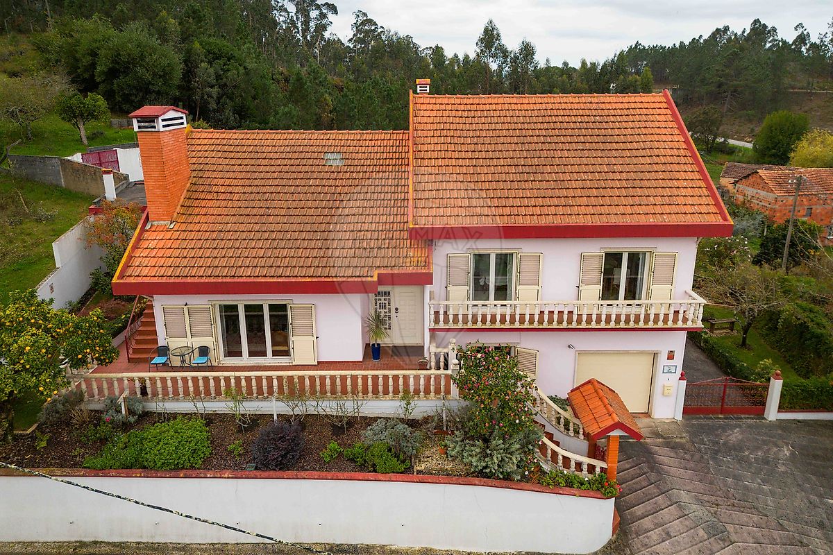 listing 120251223-82 picture-0