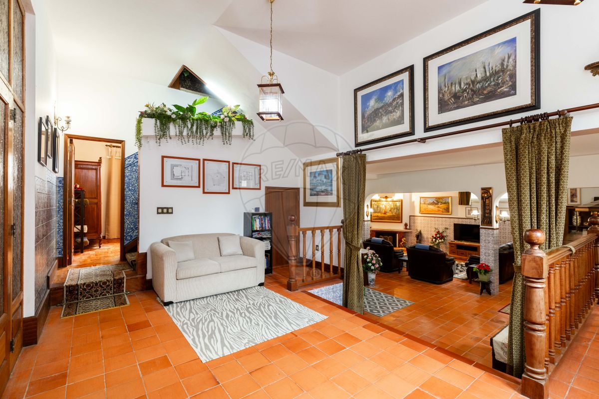 listing 120251223-82 picture-0