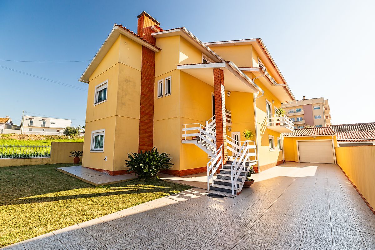 Moradia T5 à venda em Marrazes