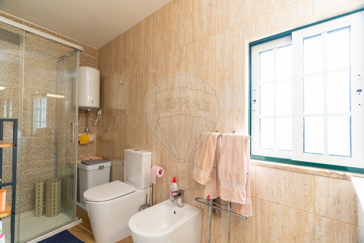 listing 120251232-77 picture-0