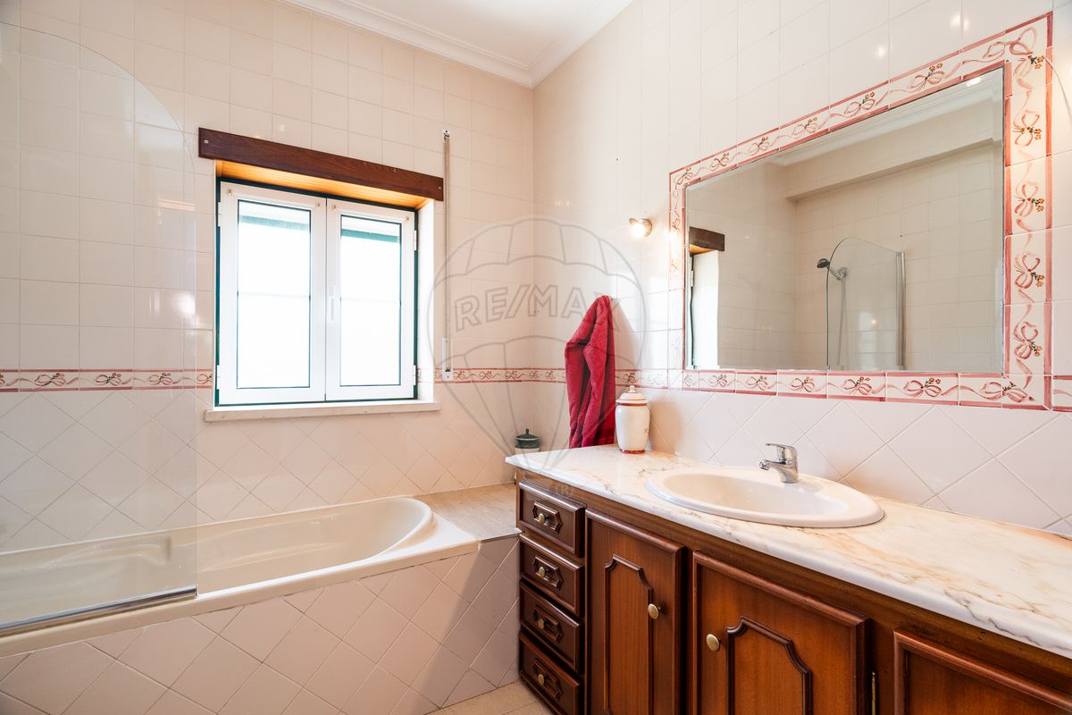 listing 120251237-323 picture-0