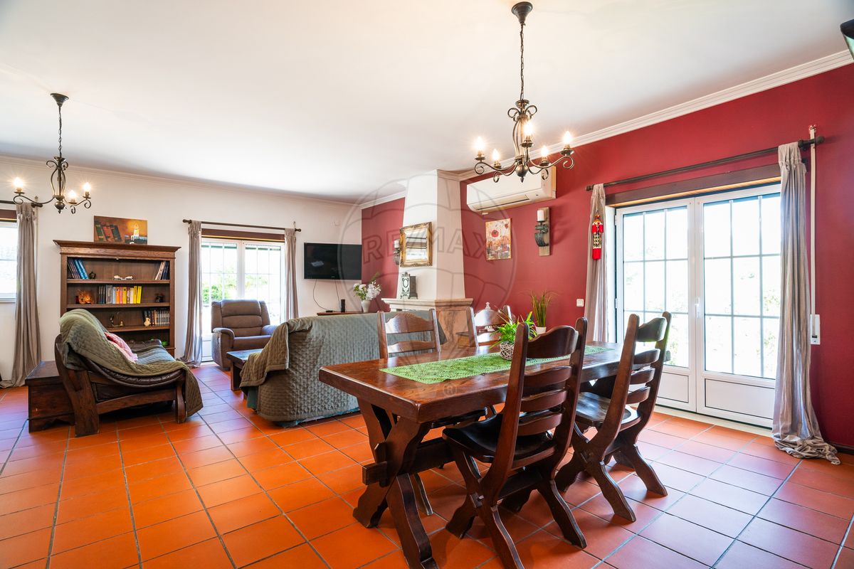 listing 120251237-323 picture-0