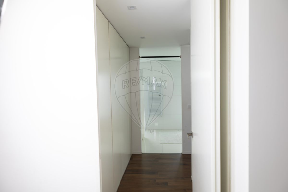 listing 120251412-8 picture-0