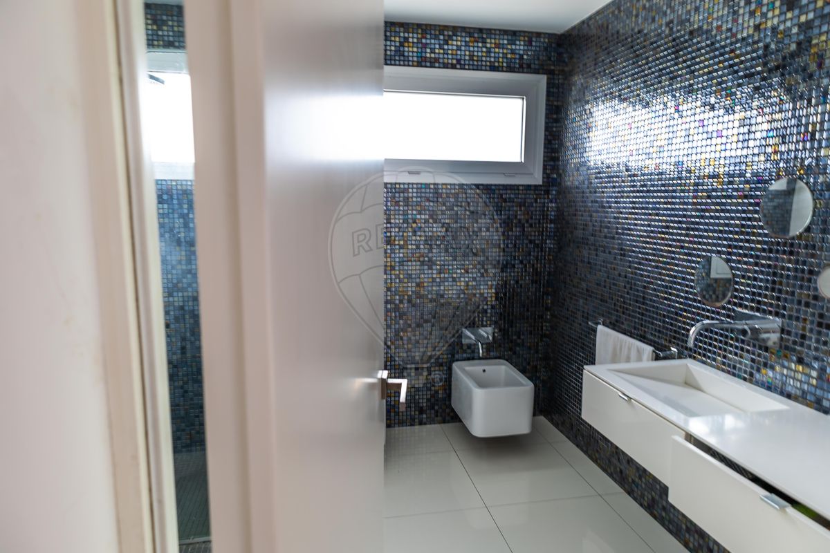 listing 120251412-8 picture-0