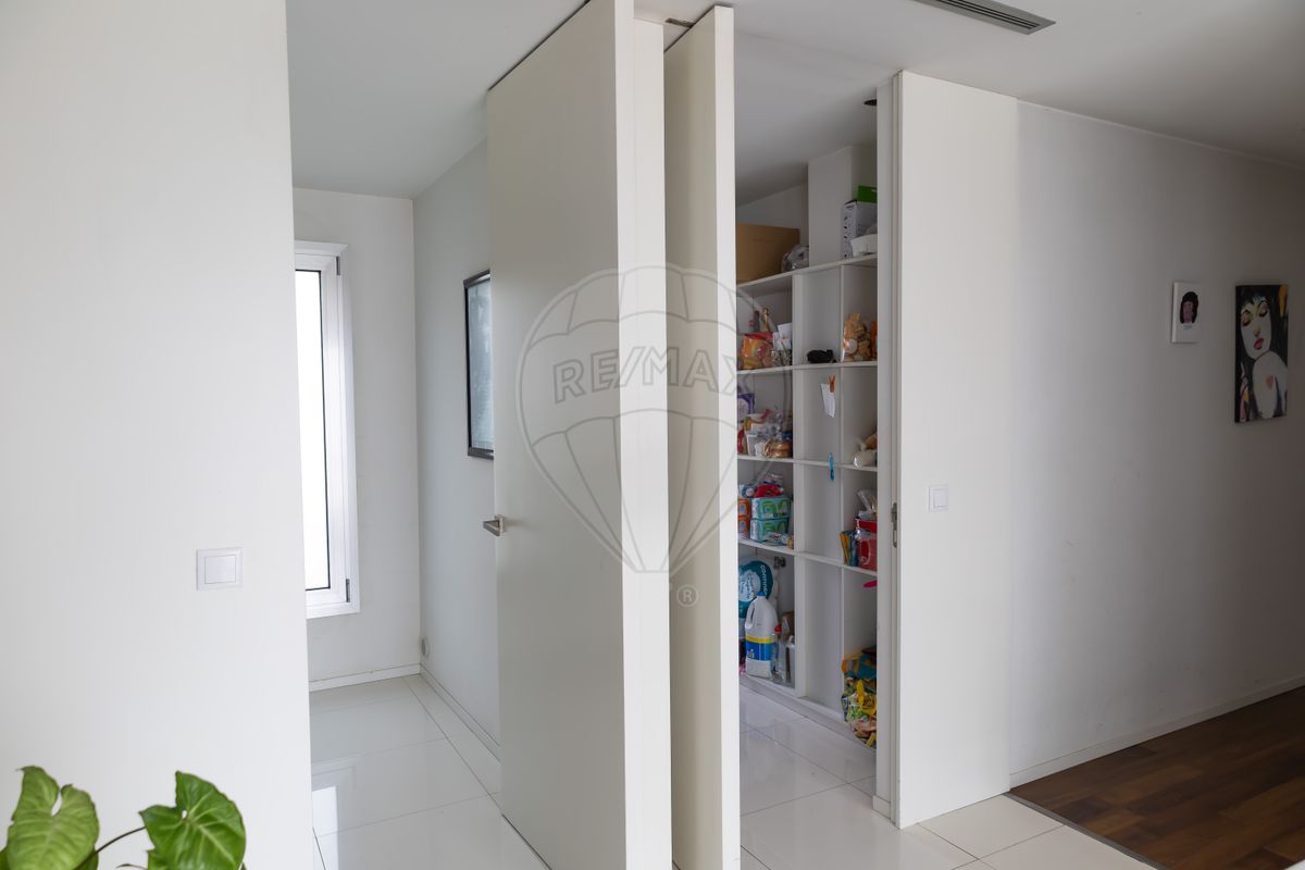 listing 120251412-8 picture-0