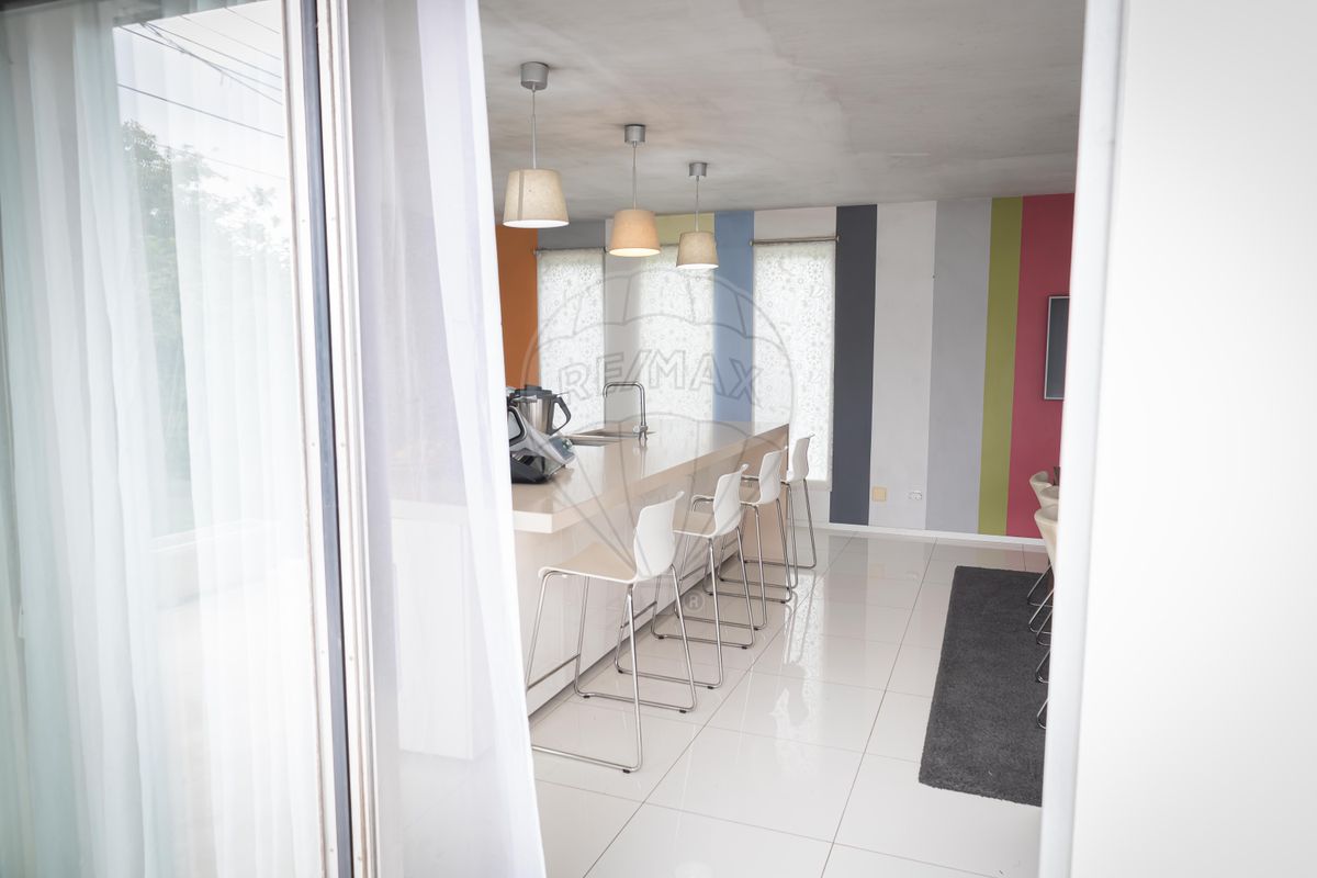 listing 120251412-8 picture-0