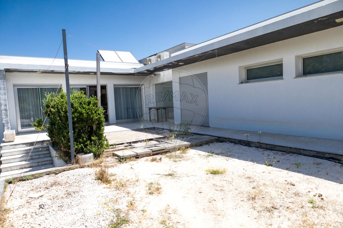 listing 120251412-8 picture-0