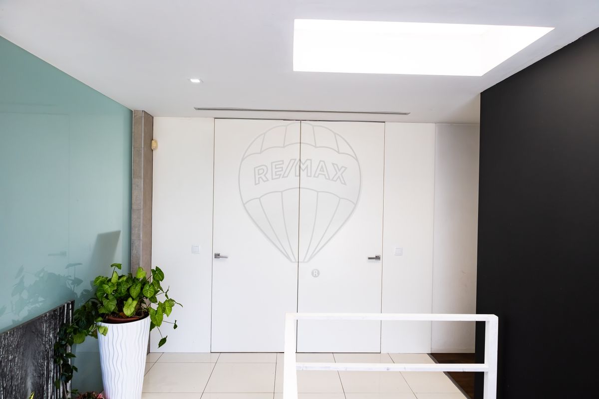 listing 120251412-8 picture-0