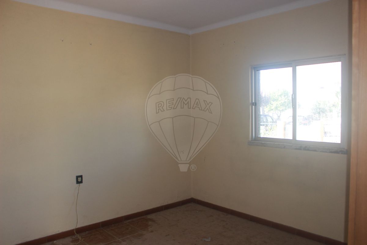listing 120251411-9 picture-0