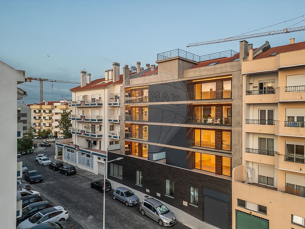 Apartamento T3 à venda em Cruz d'Areia