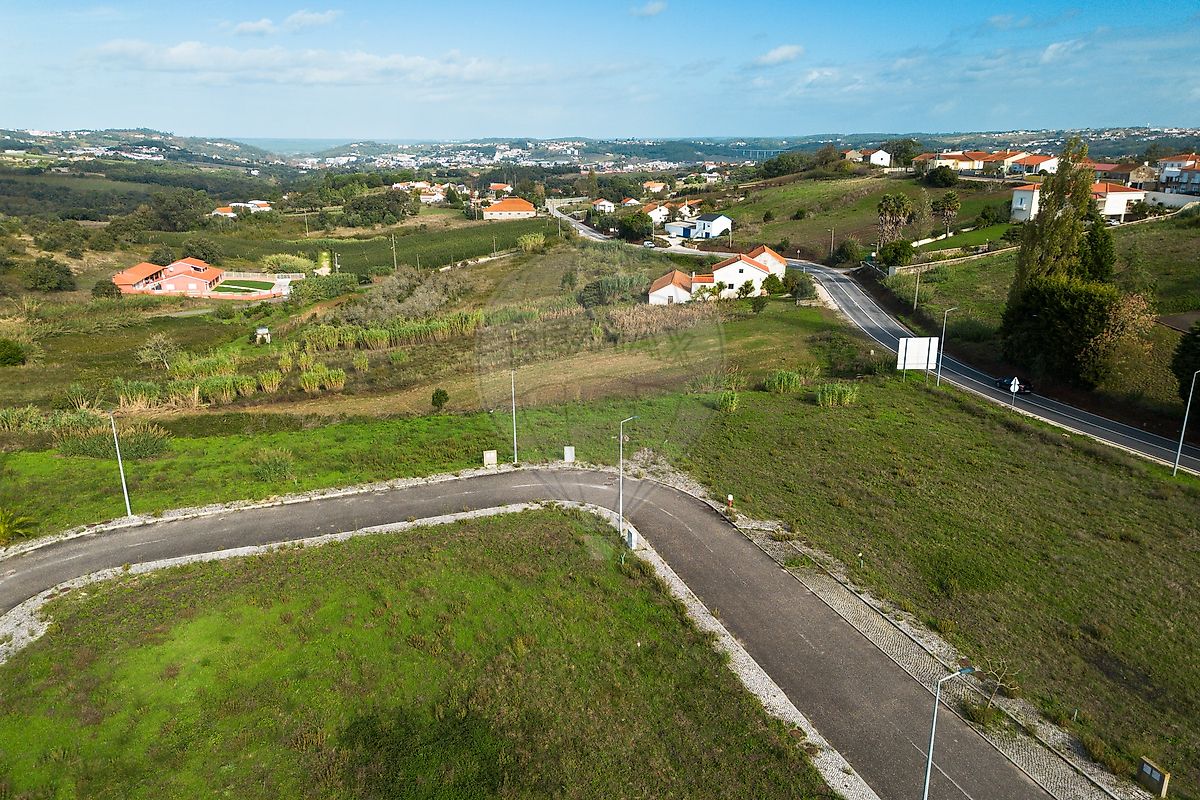 Terreno à venda em Alcobaça