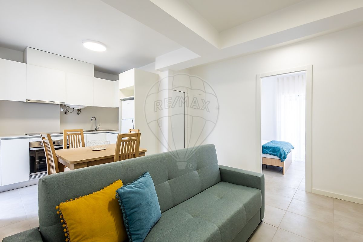 Duplex T4 à venda em Nazaré