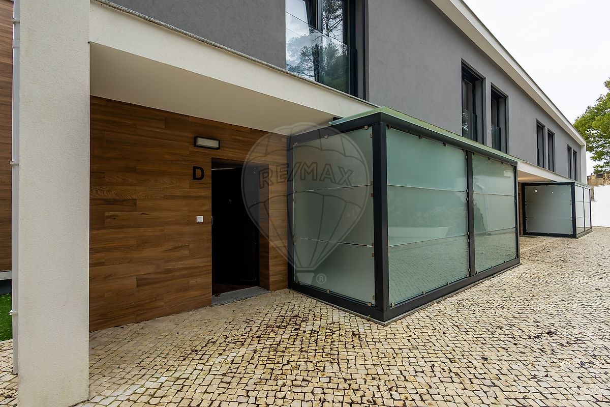 Moradia T3 à venda em Leiria