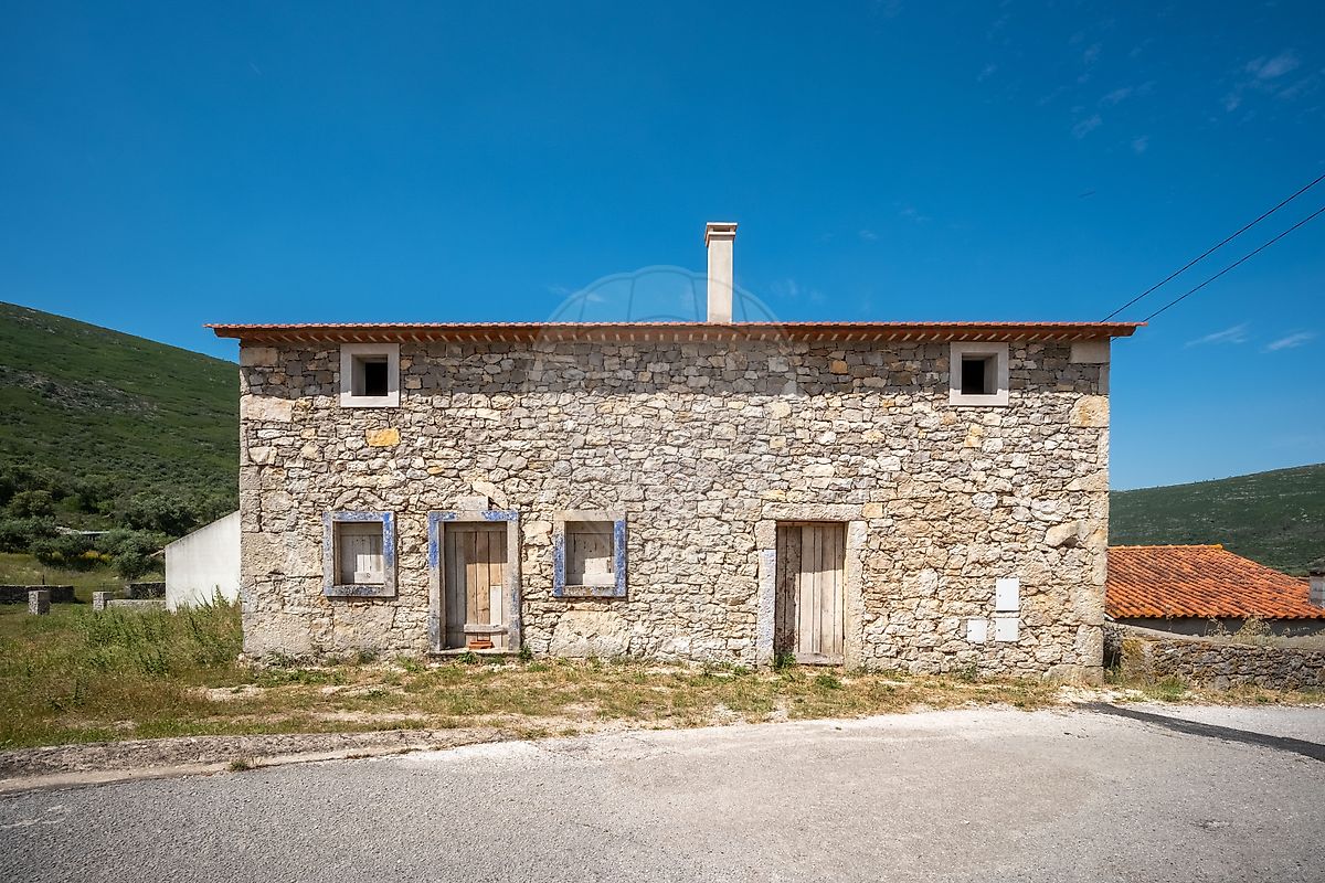 Moradia T3 - Serro Ventoso, Porto de Mós, Leiria