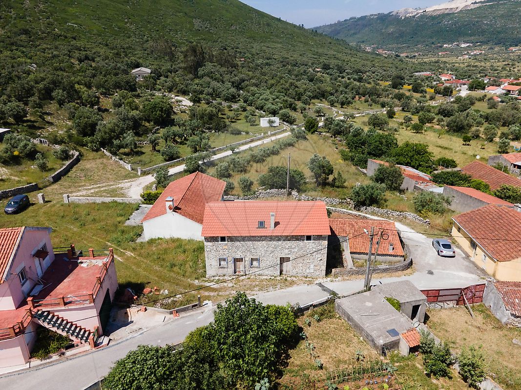 Moradia - Serro Ventoso, Porto de Mós, Leiria