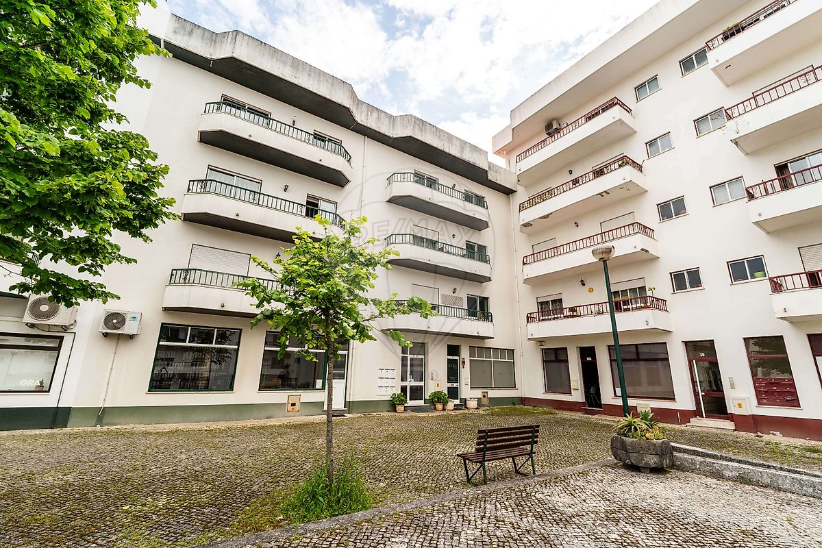 Apartamento T3 à venda em Leiria