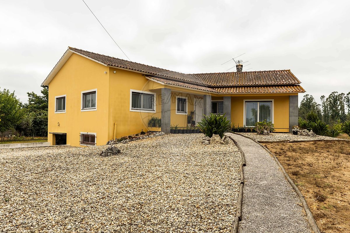 Apartamento T3 à venda em Pombal