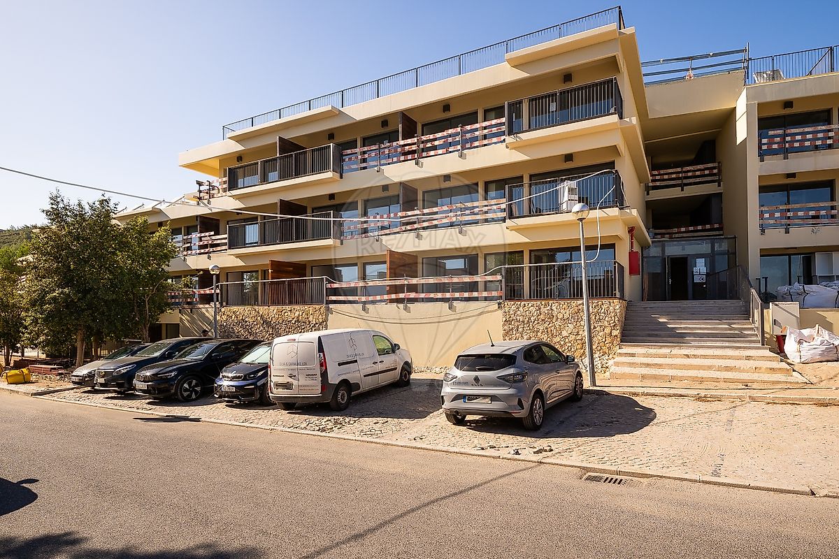 Apartamento T1 em Sesimbra (Castelo), €360.000