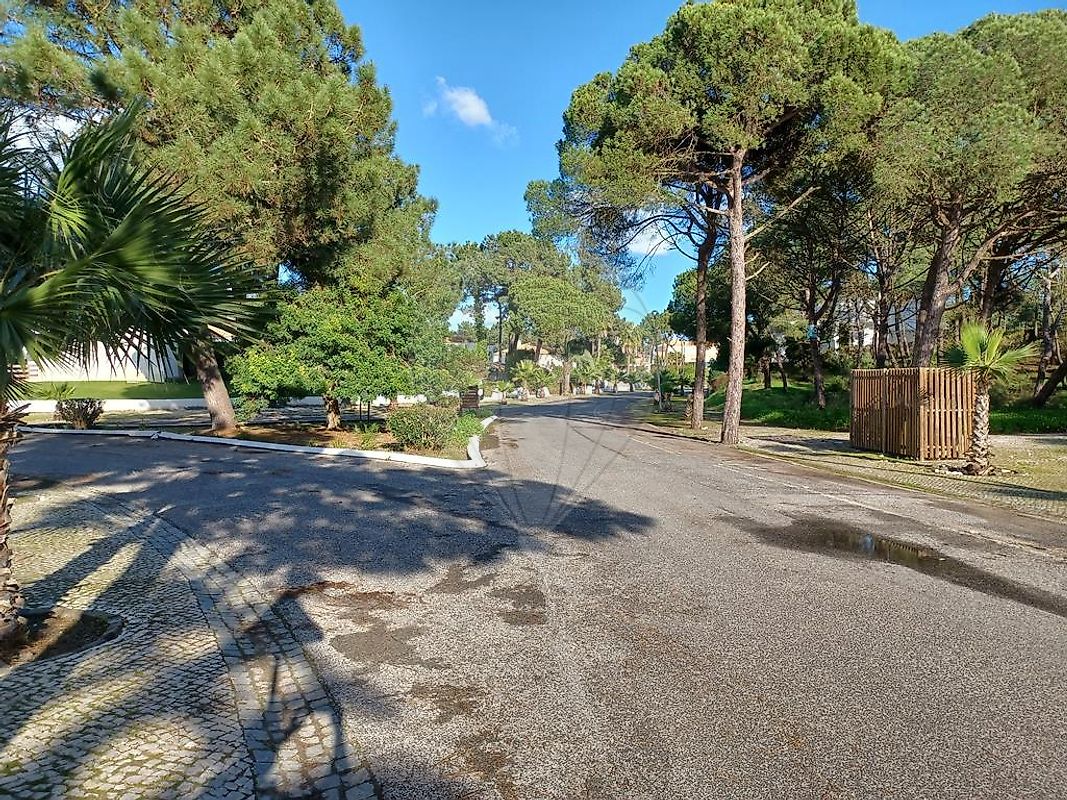 Land for sale in Grândola, Portugal — €850,000
