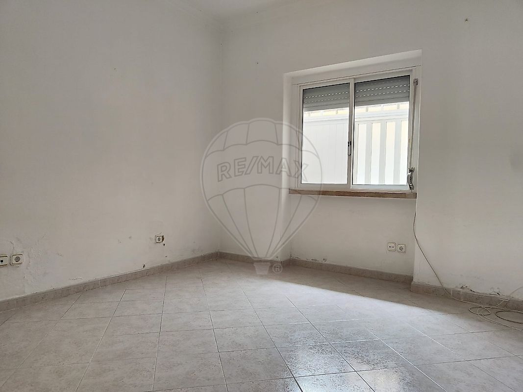 listing 120261726-35 picture-0